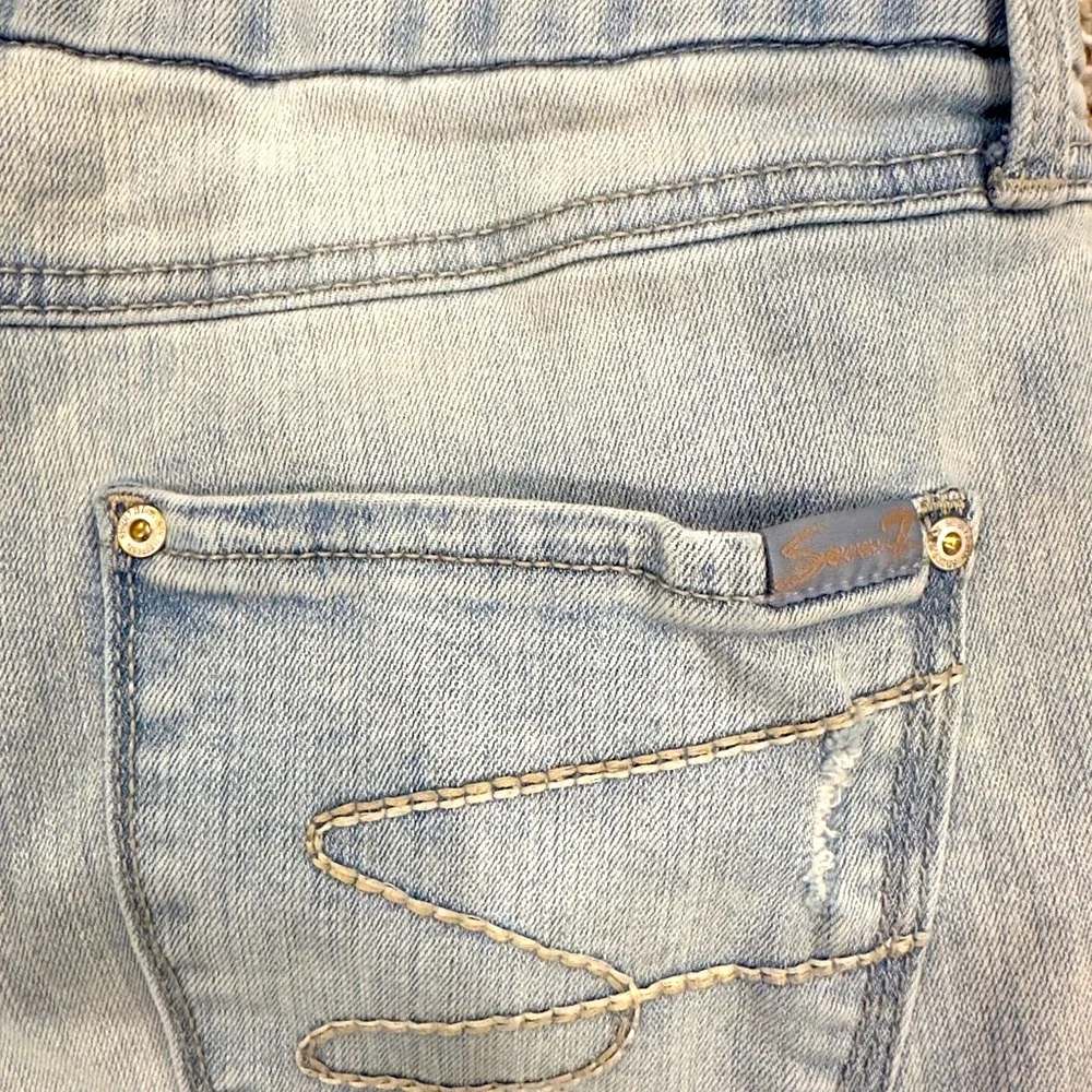 Seven7 Light Wash Distressed Skinny Jeans | Women's Size 8 | Stretch Denim